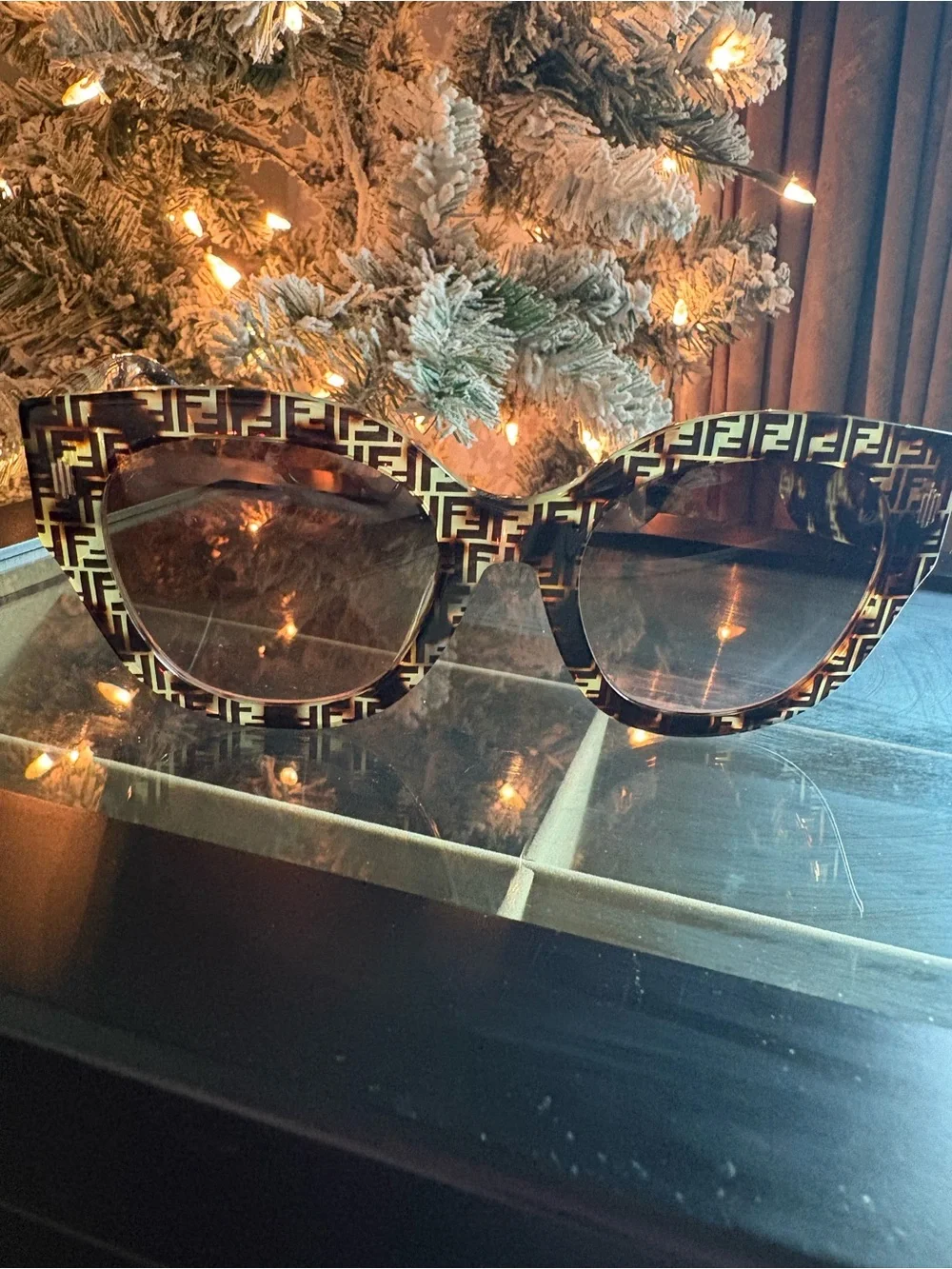 Fendi Zucca  Tortoiseshell Cat-Eye Sunglasses - Brown